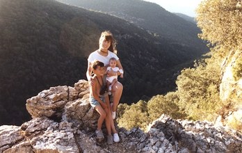 Myriam, Diego and Perico. Cazorla, Guadahornillos. Jul 1987